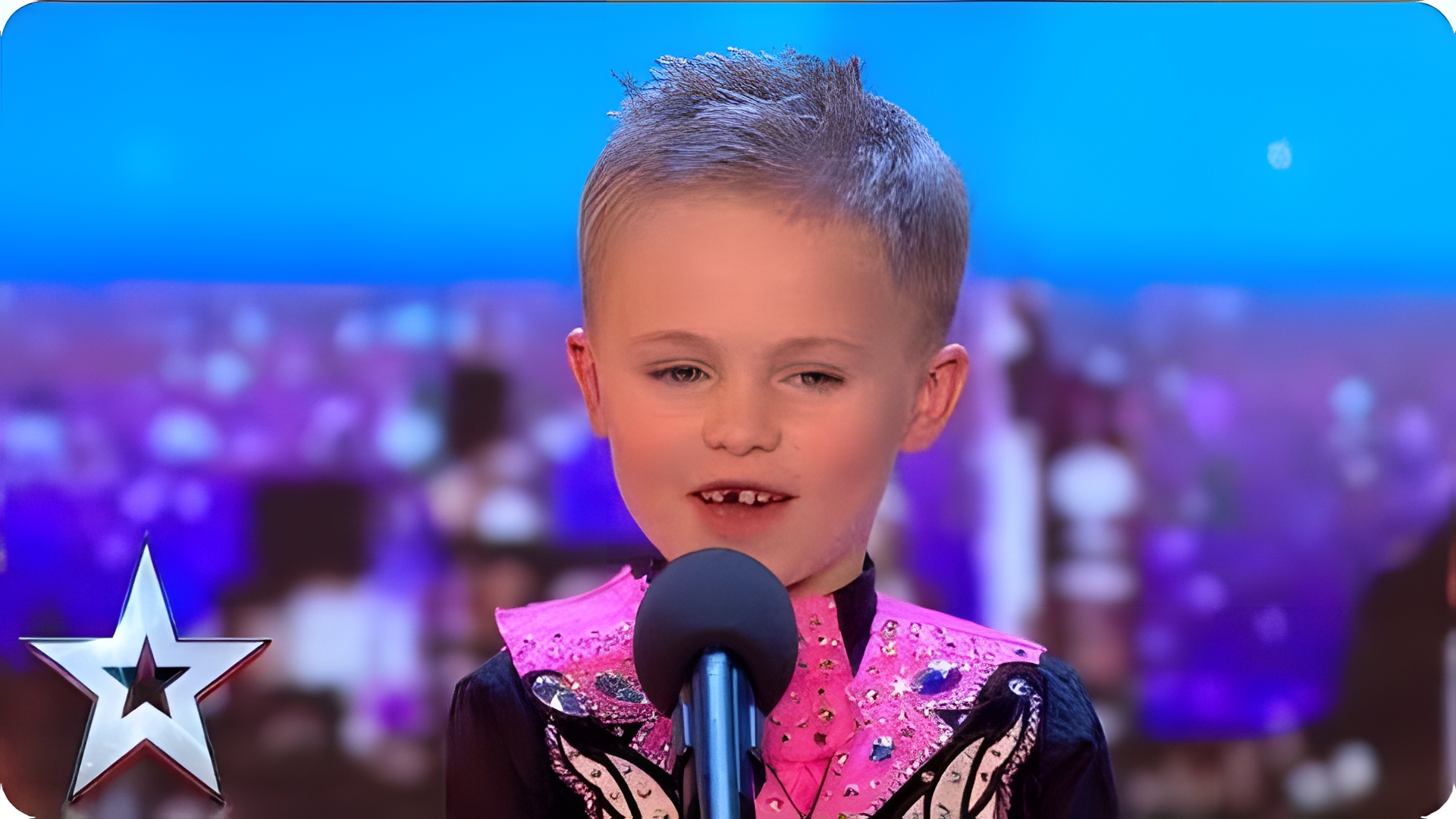 A 6-Year-Old Scottish Boy Stepped On Stage. When The Music Started, No One Could Believe Their Eyes! A 6-Year-Old Scottish Boy Stepped On Stage. When The Music Started, No One Could Believe Their Eyes!