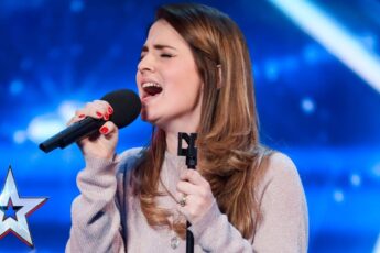 Terrified Mom Stopped Mid-Song But Her Second Try Is Absolutely Unbelievable