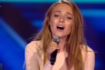 She Stepped Onto The Stage Trembling, But What Happened Next Shocked Simon Cowell! She Stepped Onto The Stage Trembling, But What Happened Next Shocked Simon Cowell!