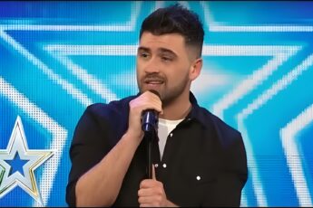 He Stepped on Stage as a Modest Hairdresser, Then the Unthinkable Happened He Stepped on Stage as a Modest Hairdresser, Then the Unthinkable Happened